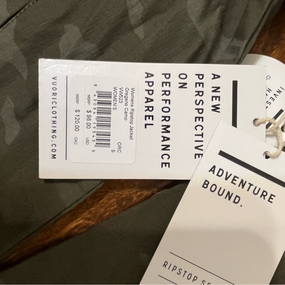 NWT Vuori Ripstop Jacket in Oregano Camo Size Small - Picture 7 of 7